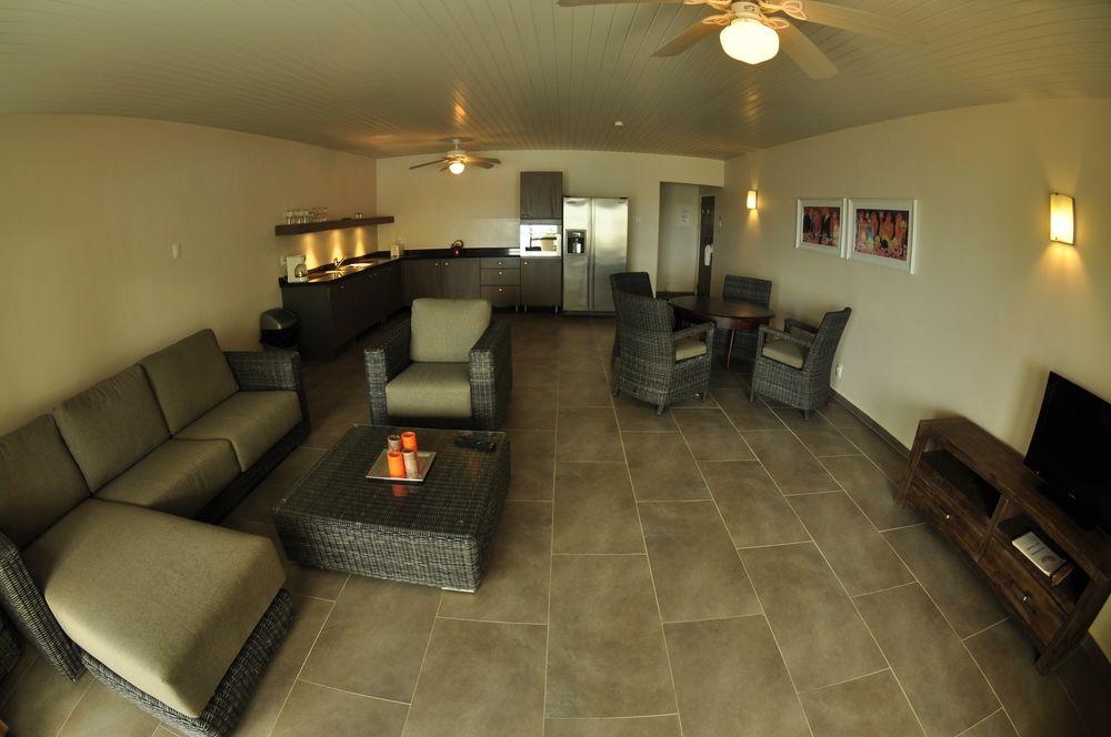 Belmar Oceanfront Apartments Bonaire Exterior foto