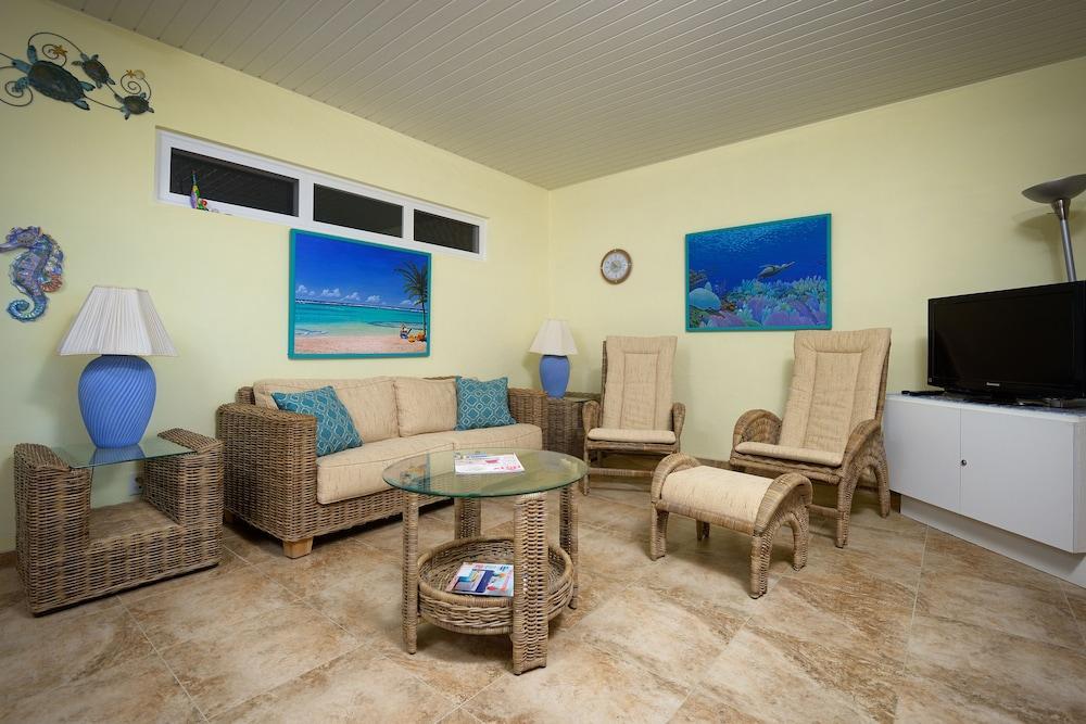 Belmar Oceanfront Apartments Bonaire Exterior foto