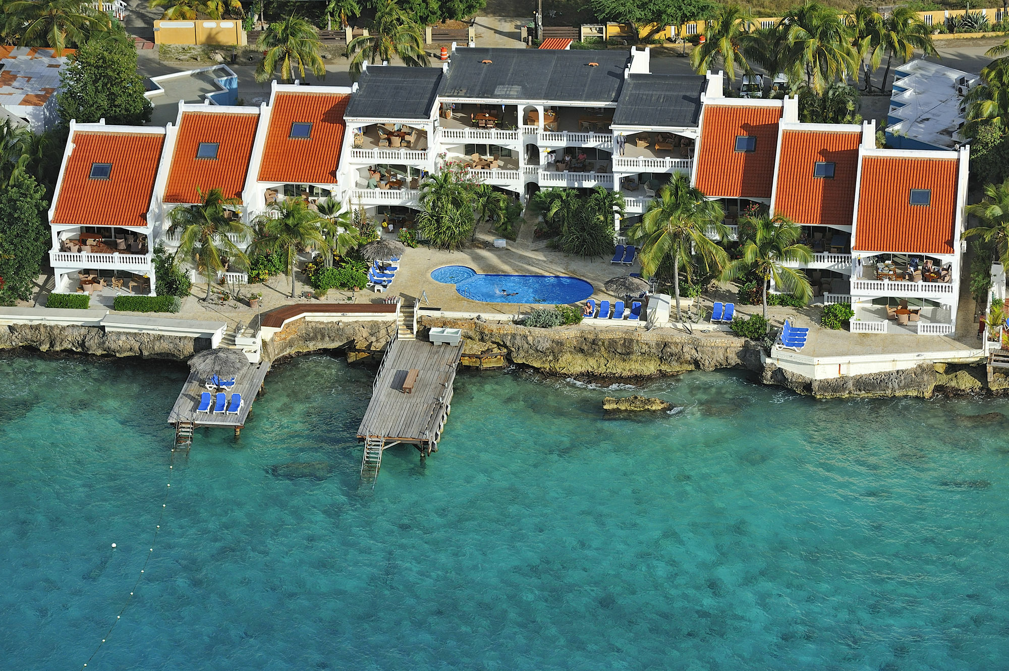 Belmar Oceanfront Apartments Bonaire Exterior foto