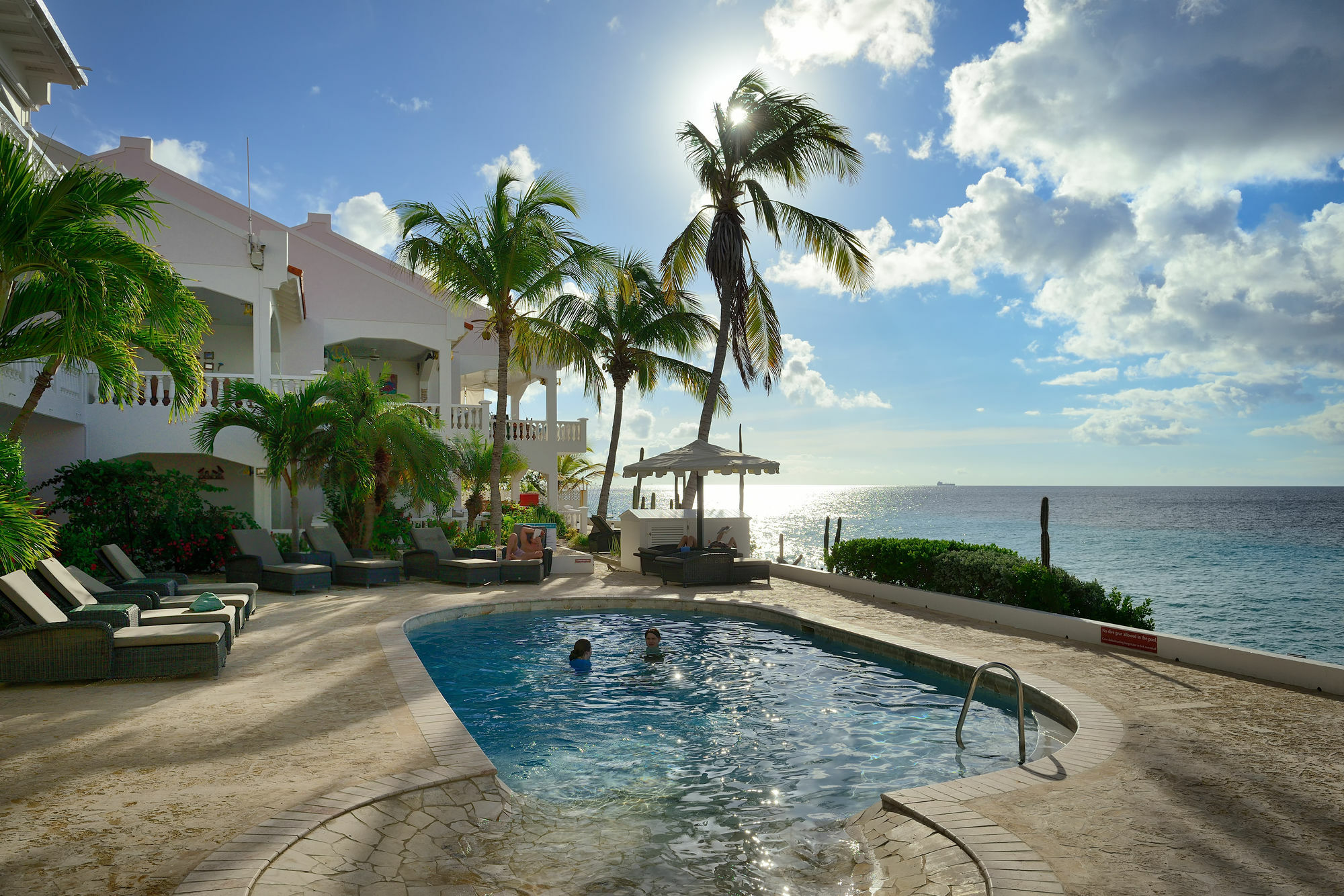 Belmar Oceanfront Apartments Bonaire Exterior foto